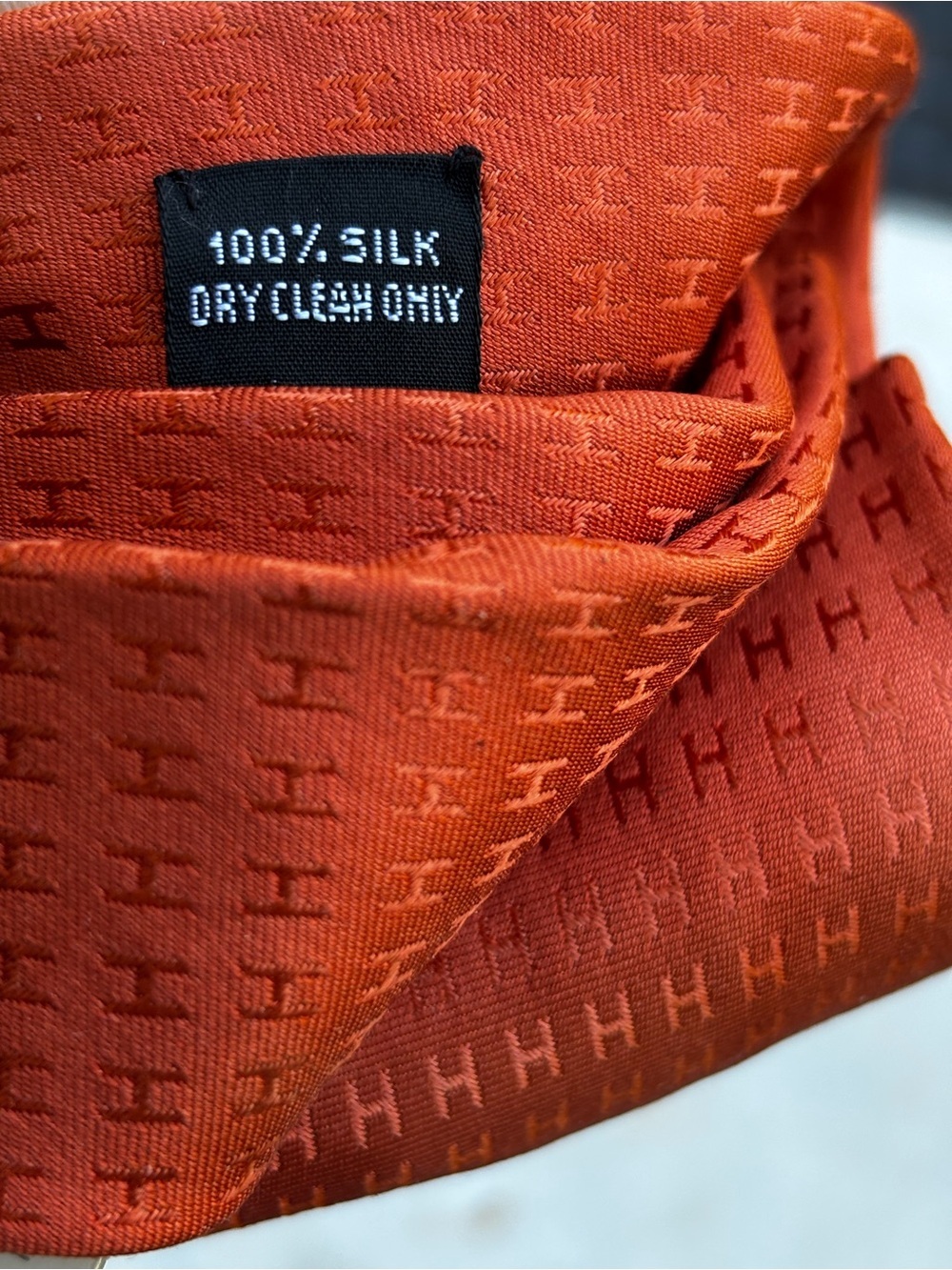 Hermes Neiman Marcus Burnt Orange Silk Tie with Woven H Motif - Picture 10 of 16